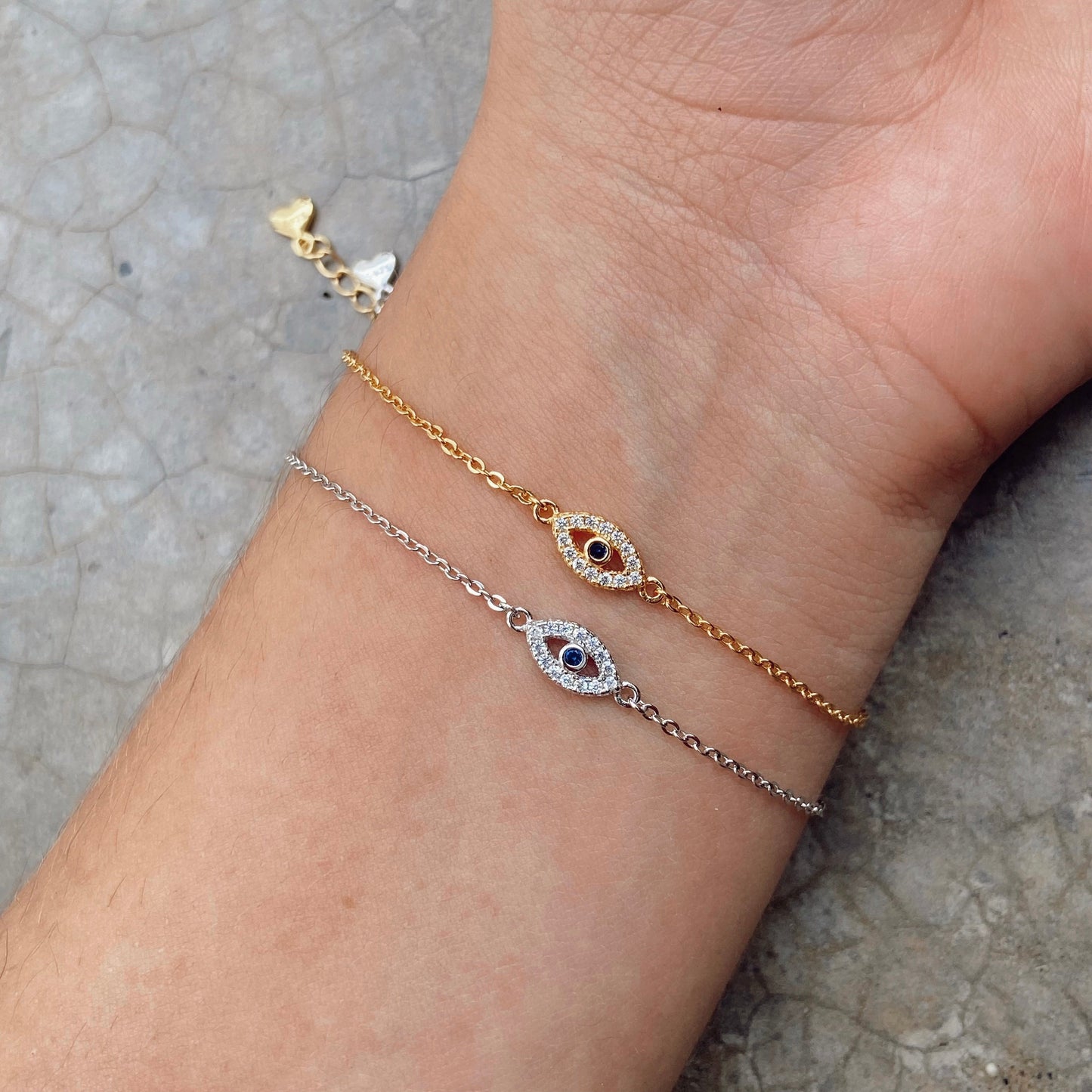 Pulsera ojo